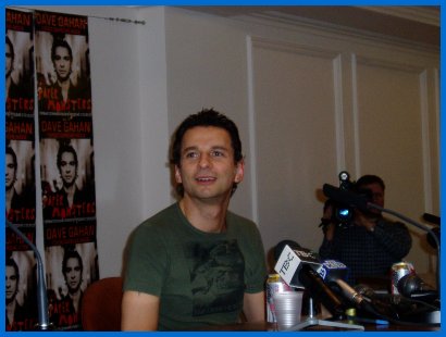 Online All about Depeche Mode David Gahan's press conference in Moscow