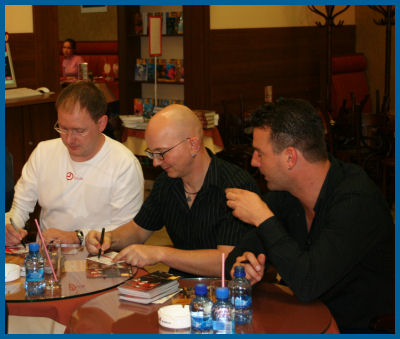 Melotron - Autograph session in Soyuz (Moscow 08.10.05)