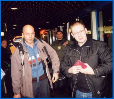 [13.12.02, Airport] Dirk and Hilde