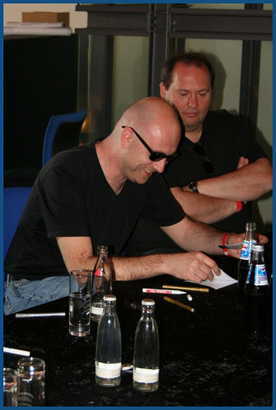32 Crash - Autograph session at Wave Gotik Treffen 2008 (09.05.08, Cinestar)