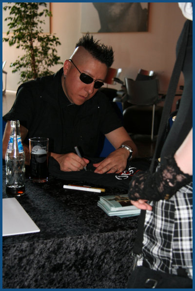 Hocico - Autograph session at Wave Gotik Treffen 2008 (10.05.08, Cinestar)