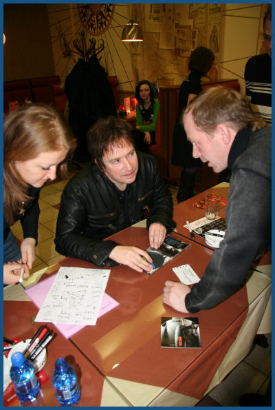 Alan Wilder / Recoil - Autograph session in Moscow (01.12.07, «Soyuz»)