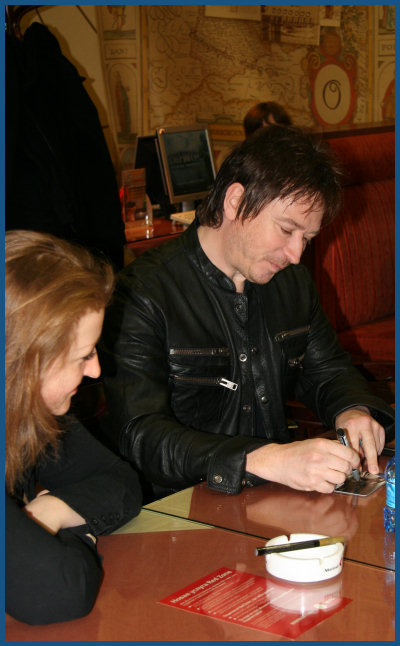 Alan Wilder / Recoil - Autograph session in Moscow (01.12.07, «Soyuz»)