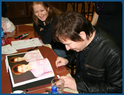 Alan Wilder / Recoil - Autograph session in Moscow (01.12.07, «Soyuz»)