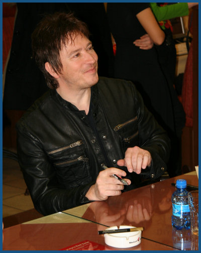 Alan Wilder / Recoil - Autograph session in Moscow (01.12.07, «Soyuz»)