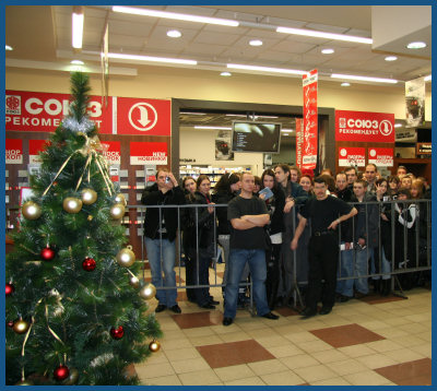 Alan Wilder / Recoil - Autograph session in Moscow (01.12.07, «Soyuz»)