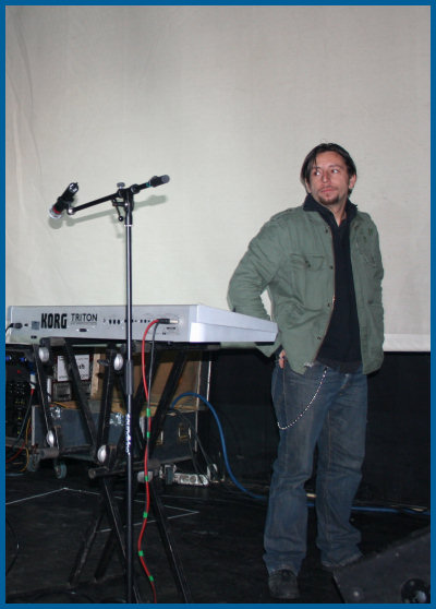And One - Soundcheck in Moscow (08.10.06, «Gorod» club)