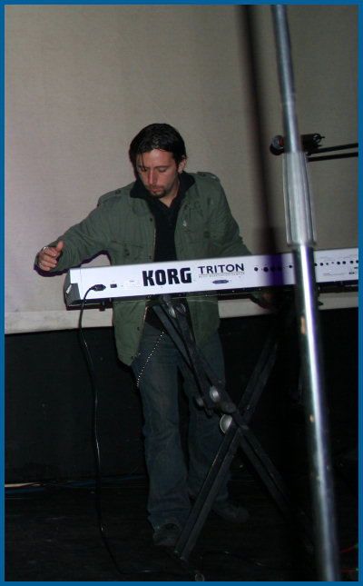 And One - Soundcheck in Moscow (08.10.06, «Gorod» club)