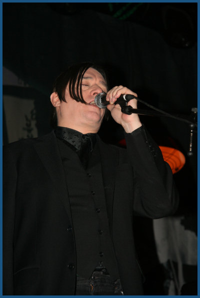 Einstürzende Neubauten