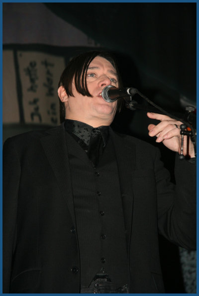 Einstürzende Neubauten