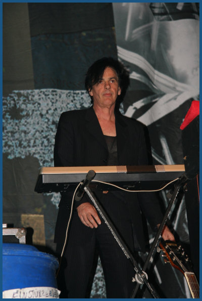 Einstürzende Neubauten