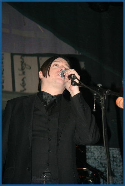 Einstürzende Neubauten