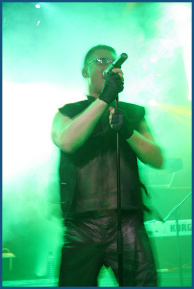 Front 242 ::    (10.11.07)