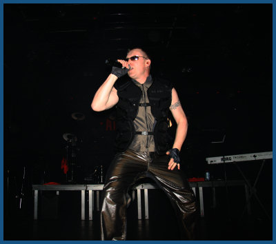 Front 242 ::    (10.11.07)