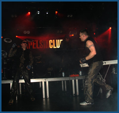 Front 242 ::    (10.11.07)