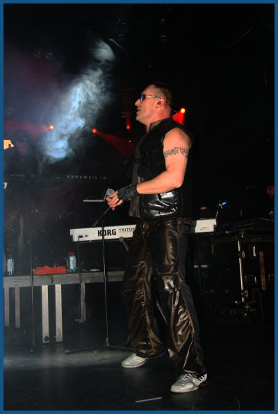 Front 242 ::    (10.11.07)