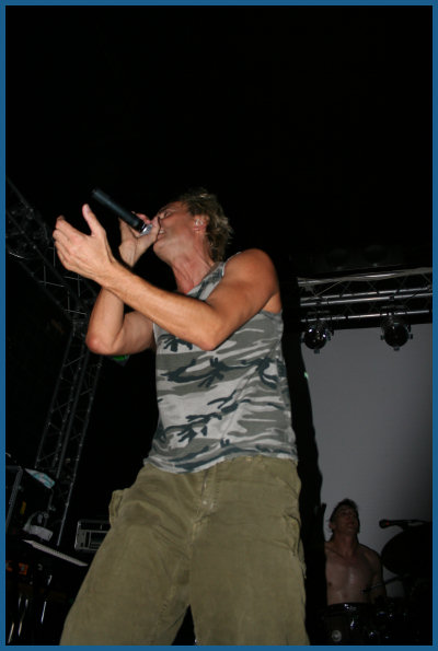 Front Line Assembly - Live in Moscow (30.08.06, «Ikra» club)