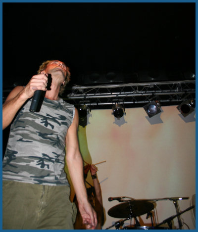 Front Line Assembly - Live in Moscow (30.08.06, «Ikra» club)