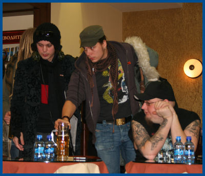 Him & The Rasmus - Autograph session in Moscow (03.02.06, «Soyuz»)