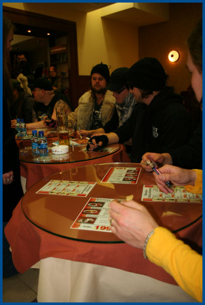 Him & The Rasmus - Autograph session in Moscow (03.02.06, «Soyuz»)