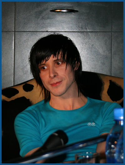 I Am X - Press-conference in Moscow (24.03.06, «16 tons»)