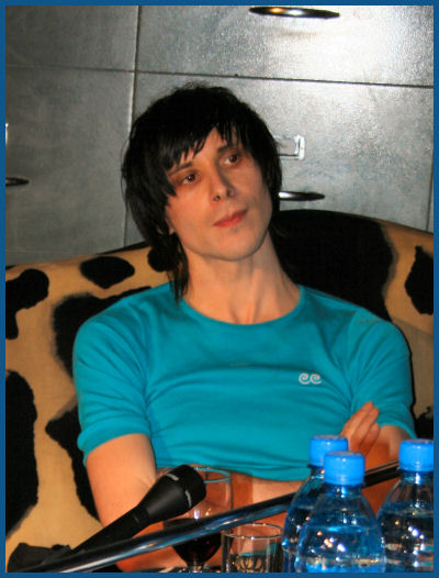I Am X - Press-conference in Moscow (24.03.06, «16 tons»)