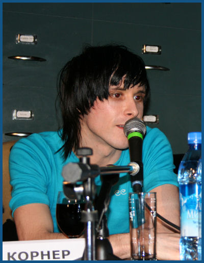 I Am X - Press-conference in Moscow (24.03.06, «16 tons»)