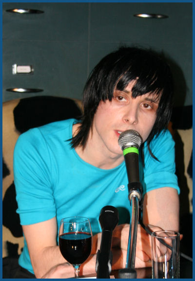 I Am X - Press-conference in Moscow (24.03.06, «16 tons»)