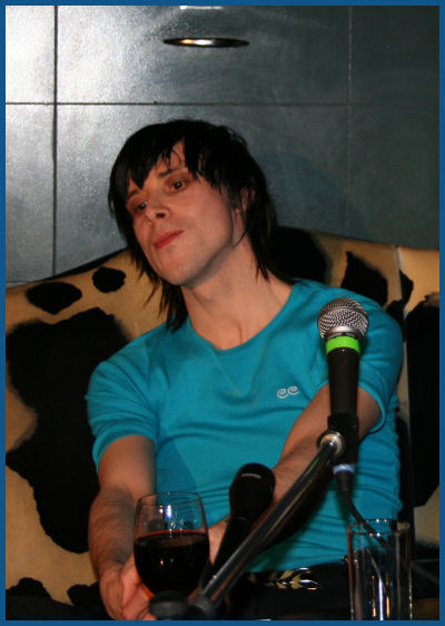 I Am X - Press-conference in Moscow (24.03.06, «16 tons»)