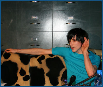 I Am X - Press-conference in Moscow (24.03.06, «16 tons»)