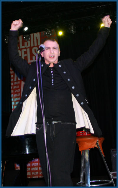 Marc Almond -    (26.03.06,  «»)