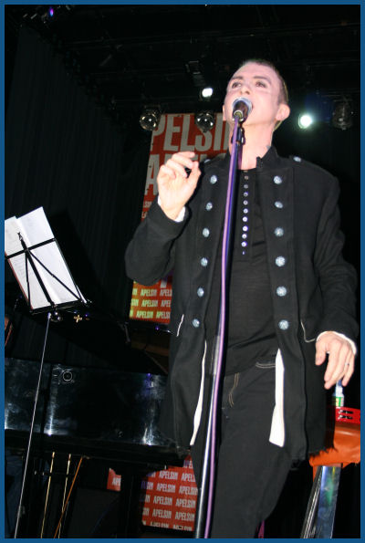 Marc Almond -    (26.03.06,  «»)