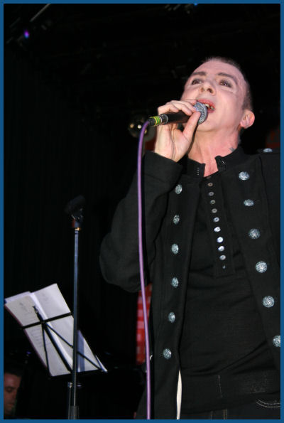 Marc Almond -    (26.03.06,  «»)