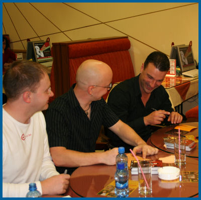 Melotron - Autograph session in Soyuz (Moscow 08.10.05)