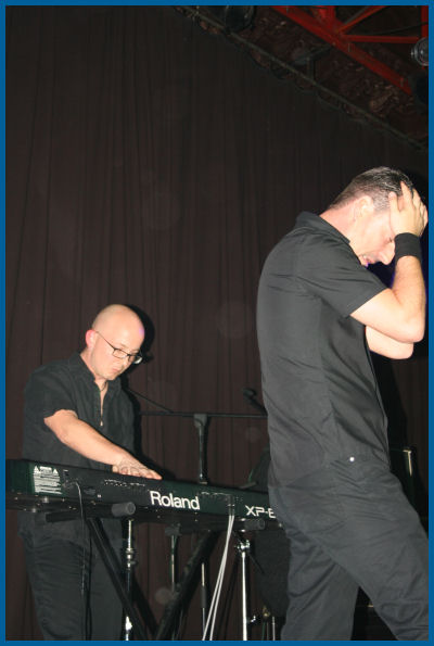 Melotron - Live at «B2» (Moscow 09.10.05)