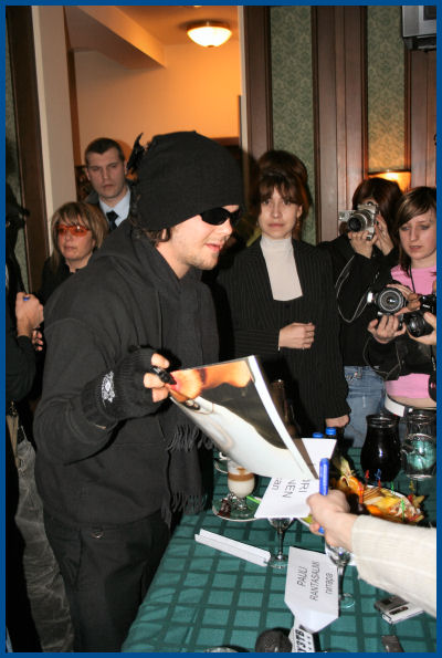 The Rasmus - Press-conference in Moscow (03.02.06, «Bobby Dazzler» Pub)