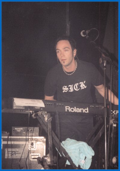 Apoptygma Berzerk - Live at Synthetic Snow Festival (Moscow 06.12.03)