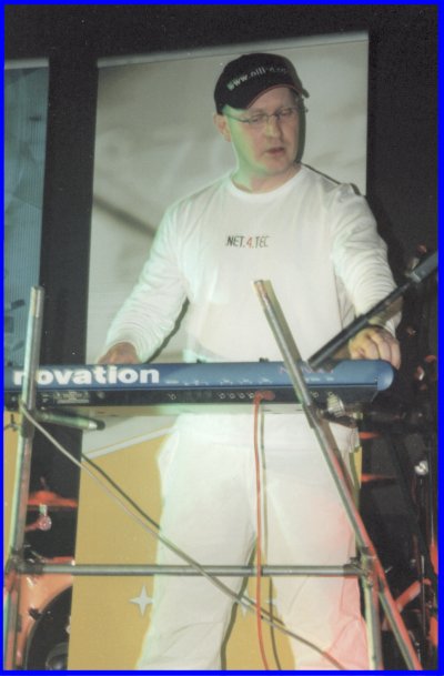 Melotron - Live at Synthetic Snow Festival (Moscow 06.12.03)