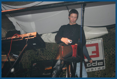 Iris at IV Moscow Synthetic Snow Festival Pre-Party (01.12.06, «Black & White» club)