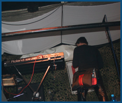 Iris at IV Moscow Synthetic Snow Festival Pre-Party (01.12.06, «Black & White» club)