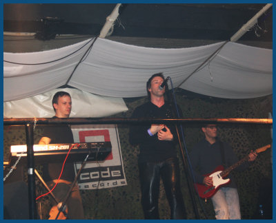 Iris at IV Moscow Synthetic Snow Festival Pre-Party (01.12.06, «Black & White» club)