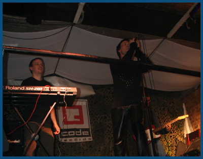 Iris at IV Moscow Synthetic Snow Festival Pre-Party (01.12.06, «Black & White» club)