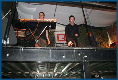 Iris at IV Moscow Synthetic Snow Festival Pre-Party (01.12.06, «Black & White» club)