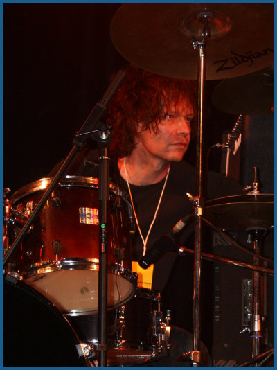 The Young Gods - Live in Moscow (09.09.06, «Ikra» club)