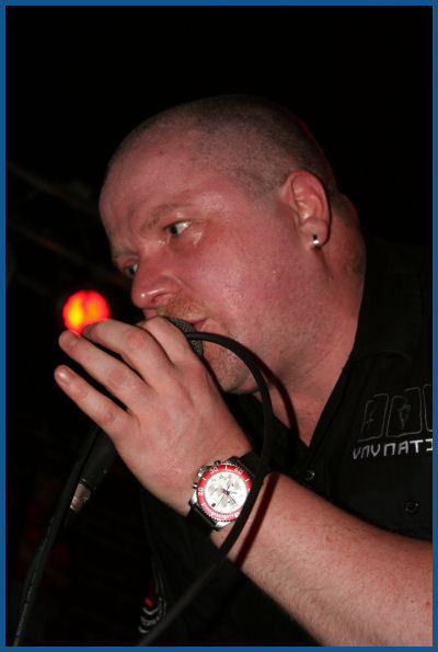 VNV Nation -    (02.04.06,  «»)