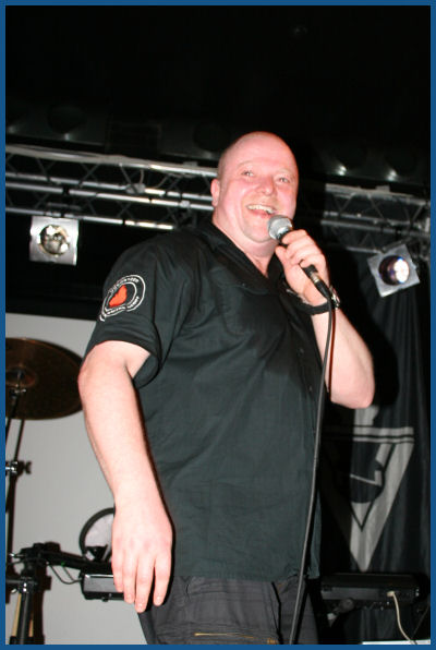 VNV Nation -    (02.04.06,  «»)