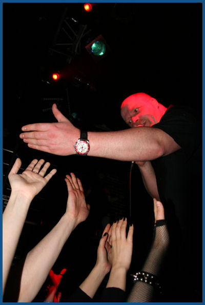 VNV Nation - Live in Moscow (02.04.06, «Ikra» club)