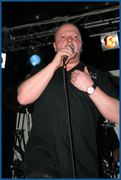 VNV Nation - Live in Moscow (02.04.06, «Ikra» club)