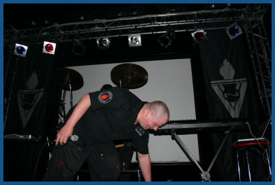 VNV Nation -    (02.04.06,  «»)