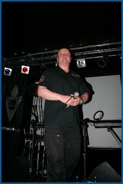 VNV Nation -    (02.04.06,  «»)